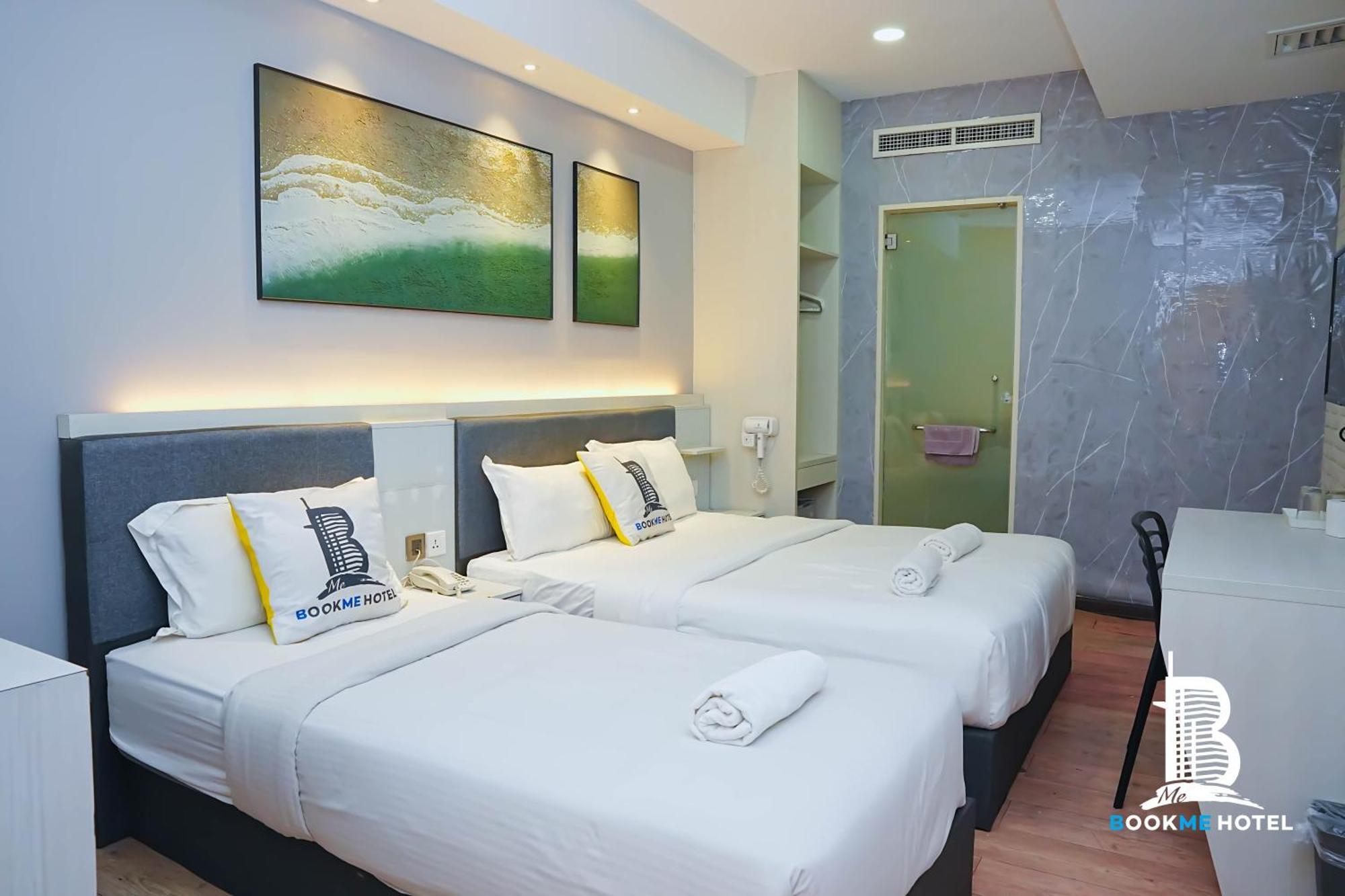 Bookme Hotel Johor Bahru Exteriör bild